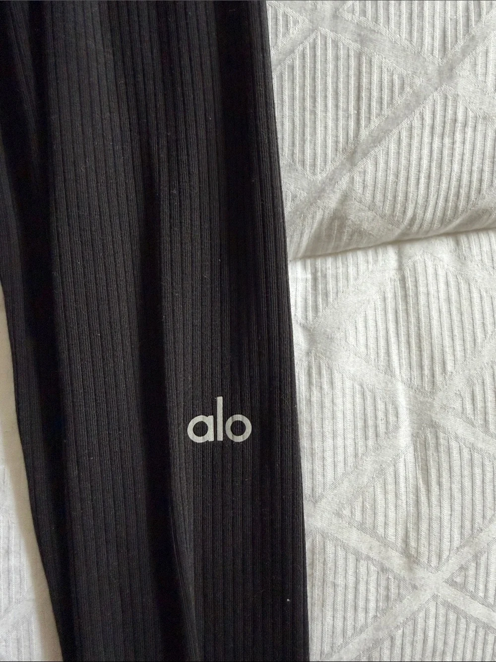 ALO Yoga Black Ribbed Active Leggings